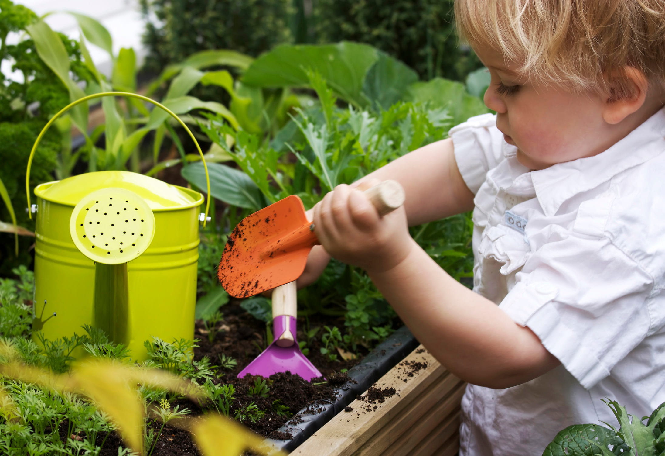 daycare-gardening2